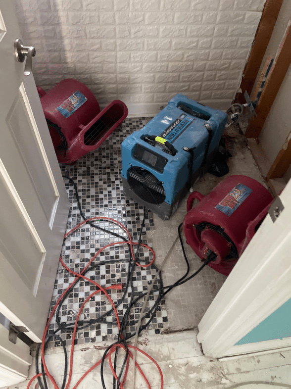 Professional Water Damage Restoration | Water Damage Pros Nc